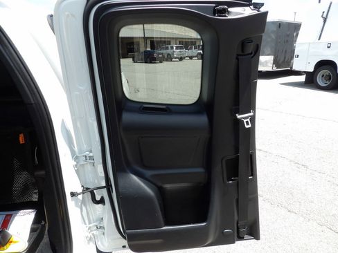 Used 2020 Toyota Tacoma SR image 27