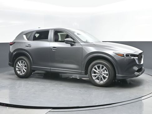New 2025 MAZDA CX-5 AWD 2.5 S w/ Preferred Package image 2