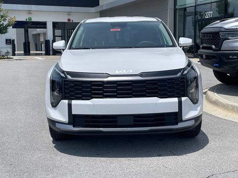 New 2026 Kia Sportage LX FWD image 2