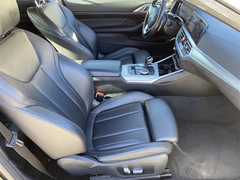 Used 2022 BMW 430i xDrive Convertible w/ Convenience Package image 9