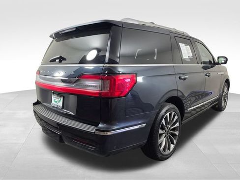 Certified 2021 Lincoln Navigator Reserve w/ Luxury Package AWD/4WD image 7