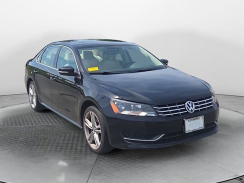 Used 2014 Volkswagen Passat TDI SE FWD image 7