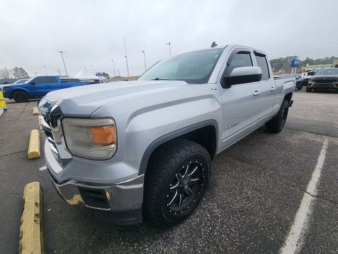 Used 2014 GMC Sierra 1500 SLE image 2