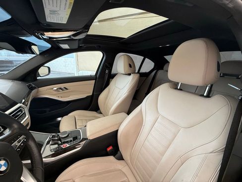 Used 2019 BMW 330i 330i w/ Convenience Package image 11