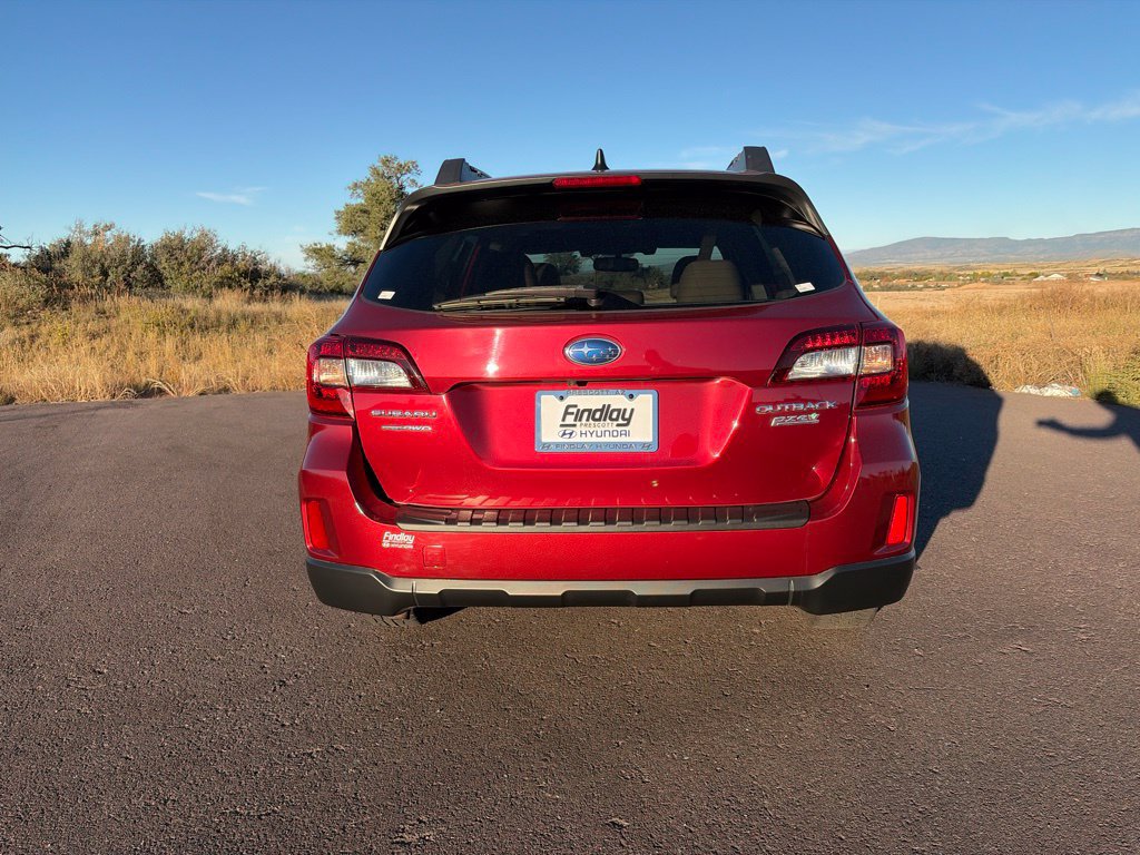 Used 2016 Subaru Outback 2.5i Limited AWD/4WD image 5