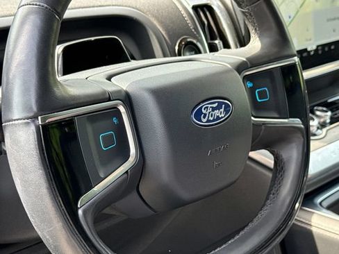 Certified 2025 Ford Expedition Max Platinum AWD/4WD image 29