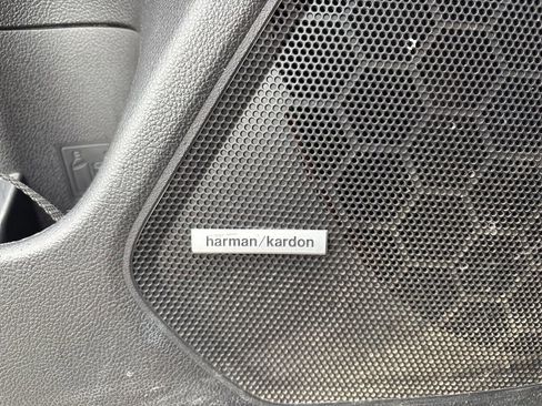 Used 2016 Subaru Outback 2.5i Limited image 28