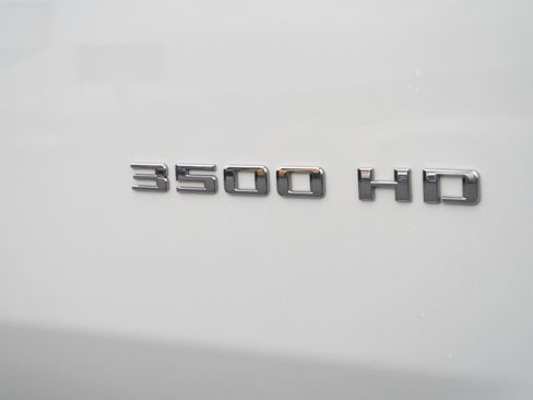 Used 2022 Chevrolet Silverado 3500 High Country image 45