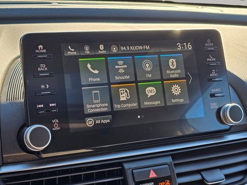 Used 2018 Honda Accord EX-L image 9