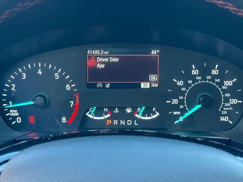 Certified 2022 Ford Escape SEL w/ SEL Stealth AWD Package image 25