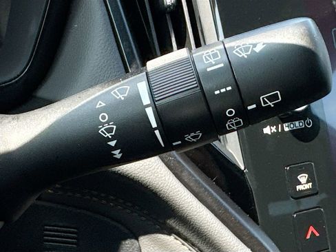 Used 2025 Subaru Outback Wilderness w/ Wilderness Package AWD/4WD image 16