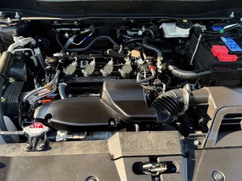 Certified 2024 Honda CR-V EX image 20