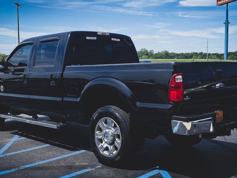 Used 2016 Ford F350 Lariat w/ Chrome Package AWD/4WD image 21