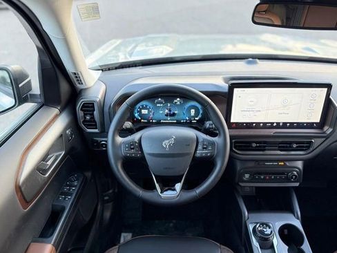 New 2025 Ford Bronco Sport Outer Banks image 19