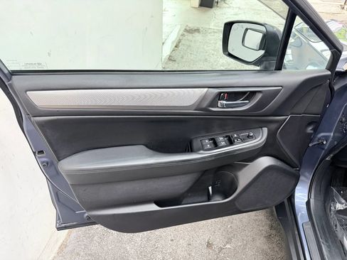 Used 2016 Subaru Outback 2.5i Premium AWD/4WD image 14