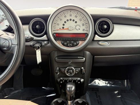 Used 2013 MINI Cooper Hardtop image 6