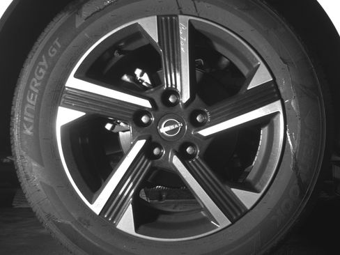 Used 2025 Nissan Sentra SV image 15