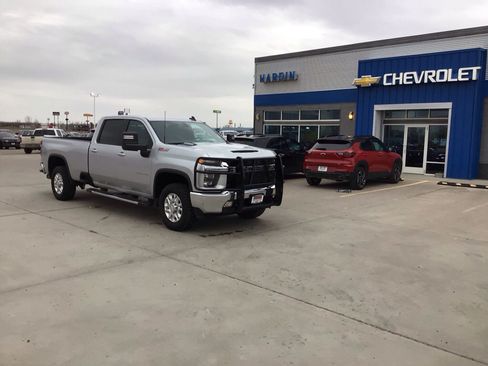 Used 2020 Chevrolet Silverado 3500 LT w/ Convenience Package AWD/4WD image 7