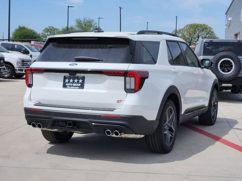 New 2026 Ford Explorer ST AWD/4WD image 4