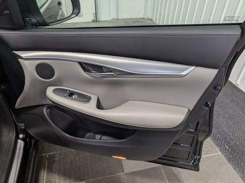 Used 2023 INFINITI QX50 Luxe AWD/4WD image 27