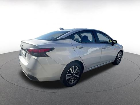 Used 2025 Nissan Versa SV image 15