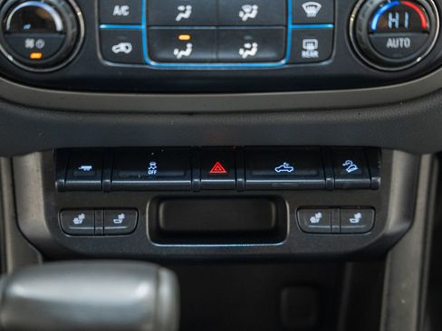 Used 2016 Chevrolet Colorado Z71 image 23