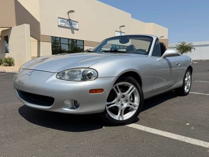 Used 2005 MAZDA MX-5 Miata LS