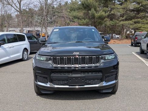 New 2026 Jeep Grand Cherokee L 4WD image 2