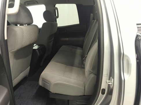 Used 2012 Toyota Tundra 4x4 Double Cab image 9