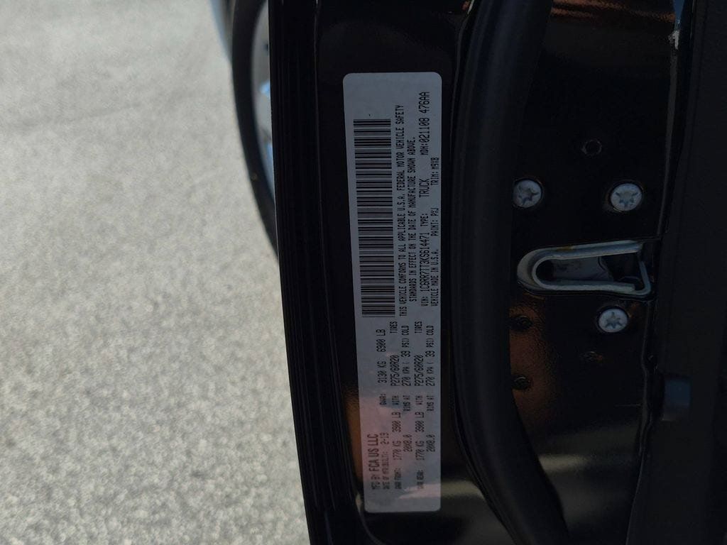 Used 2019 RAM 1500 Big Horn AWD/4WD image 35