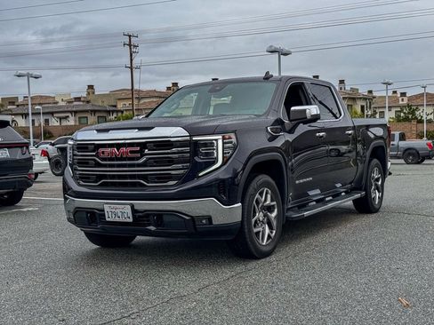 Used 2023 GMC Sierra 1500 SLT w/ SLT Premium Package image 8