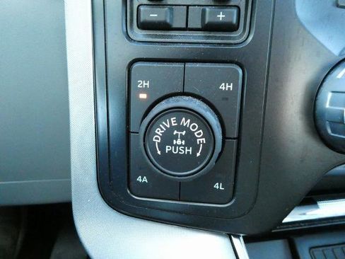 Certified 2023 Ford F150 Limited image 34