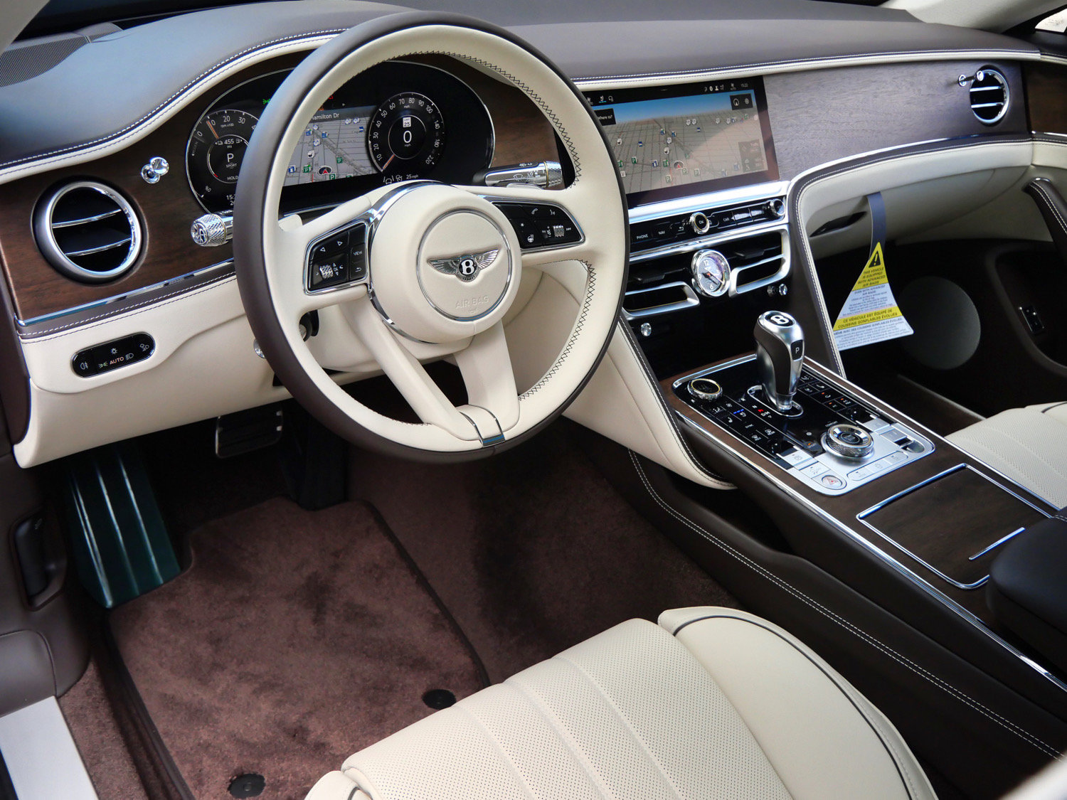 New 2026 Bentley Flying Spur V8 AWD/4WD image 7