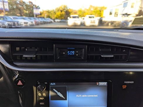 Used 2018 Toyota Corolla iM w/ All-Weather Mat Package FWD image 19