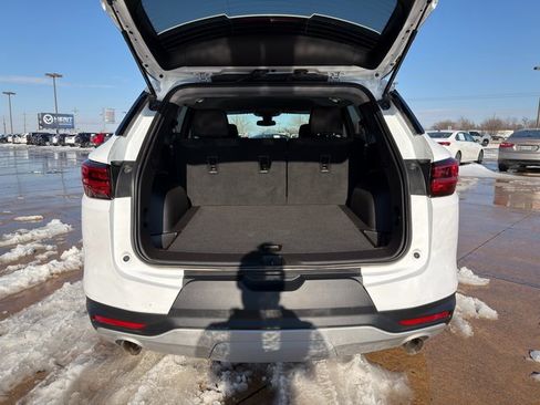 Used 2025 Chevrolet Blazer LT image 16