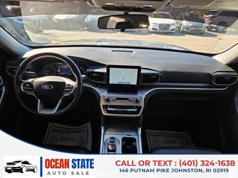 Used 2021 Ford Explorer XLT w/ Equipment Group 202A RWD image 16