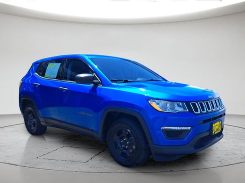 Used 2020 Jeep Compass Sport FWD image 1