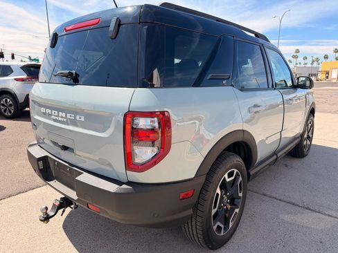 Used 2021 Ford Bronco Sport Outer Banks w/ Outer Banks Package (96D) image 5