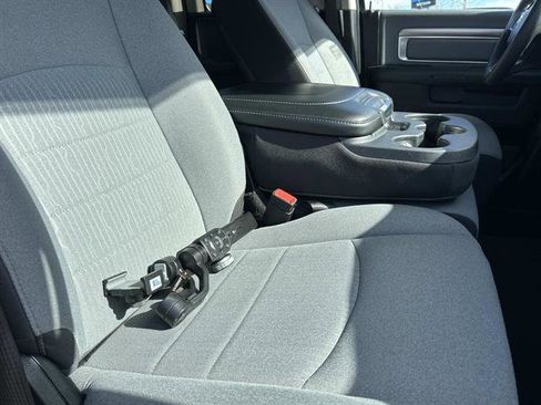 Used 2024 RAM 1500 Classic SLT image 20