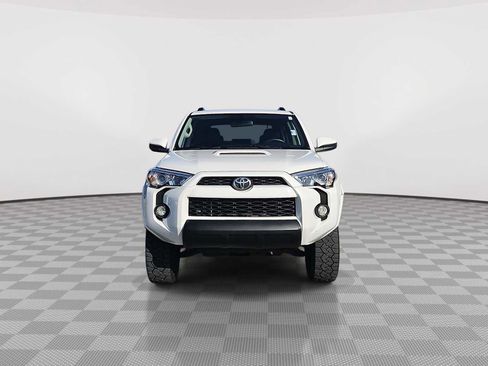 Used 2019 Toyota 4Runner TRD Off-Road image 3