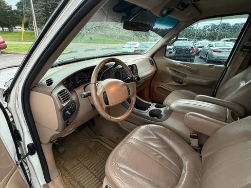 Used 1998 Ford Expedition 4WD image 39