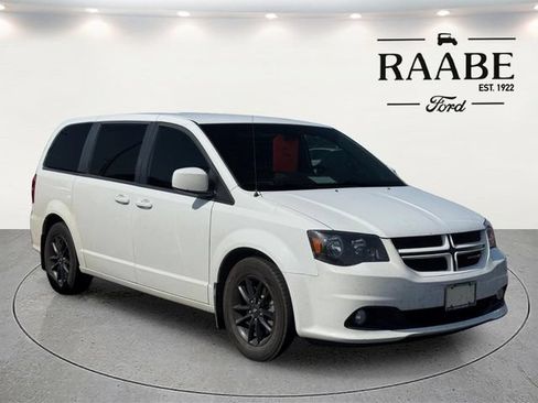 Used 2019 Dodge Grand Caravan GT FWD image 4