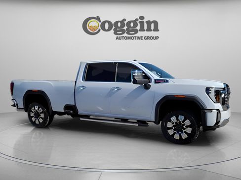 New 2026 GMC Sierra 3500 Denali image 13