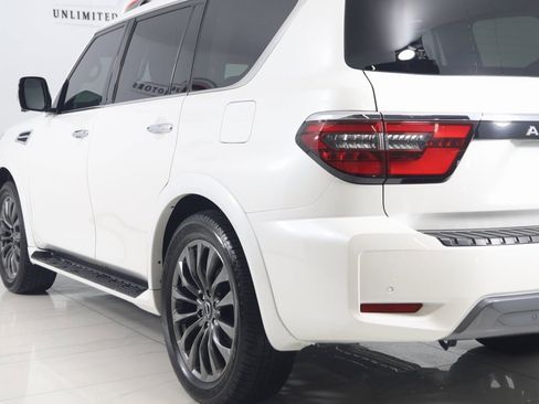 Used 2024 Nissan Armada Platinum w/ Captain's Chairs Package image 61