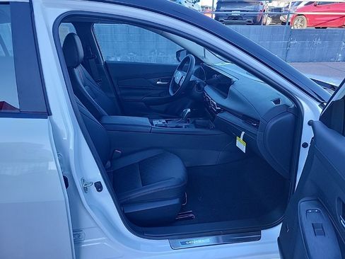 New 2026 Nissan Sentra SR w/ SR Premium Package image 16