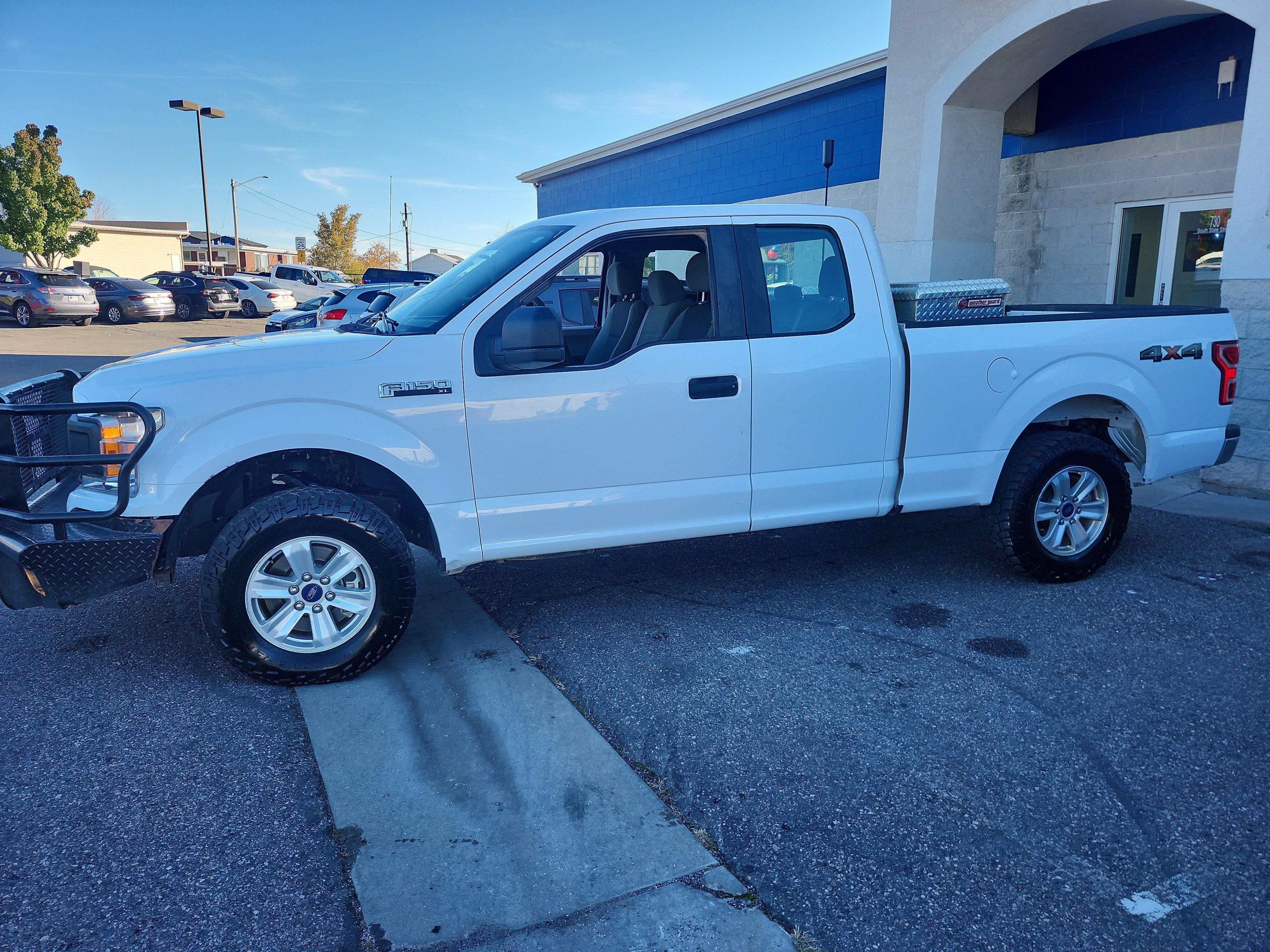 Used 2019 Ford F150 XL w/ Equipment Group 101A Mid AWD/4WD image 4