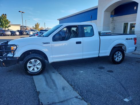 Used 2019 Ford F150 XL w/ Equipment Group 101A Mid AWD/4WD image 4