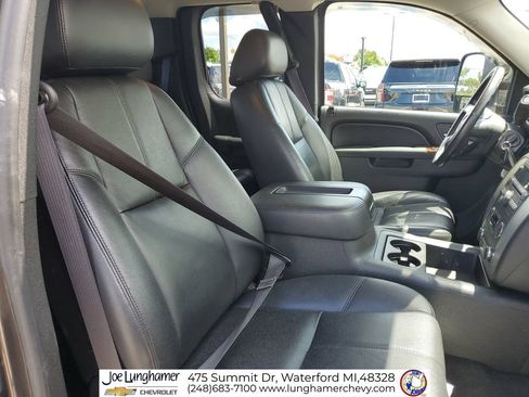 Used 2013 GMC Sierra 2500 SLT w/ SLT Convenience Package AWD/4WD image 25