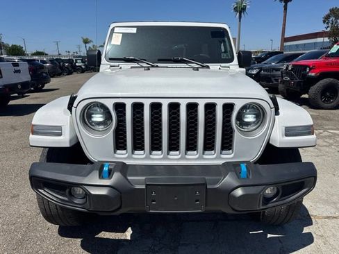 Used 2023 Jeep Wrangler Unlimited Sahara w/ Cold Weather Group AWD/4WD image 2