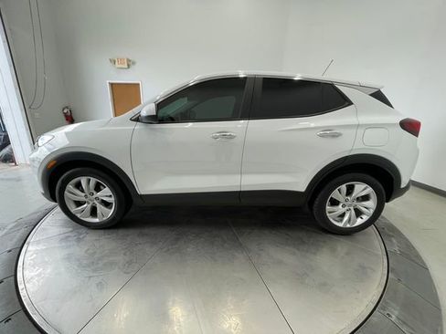 Used 2025 Buick Encore GX Preferred w/ Comfort Package image 15